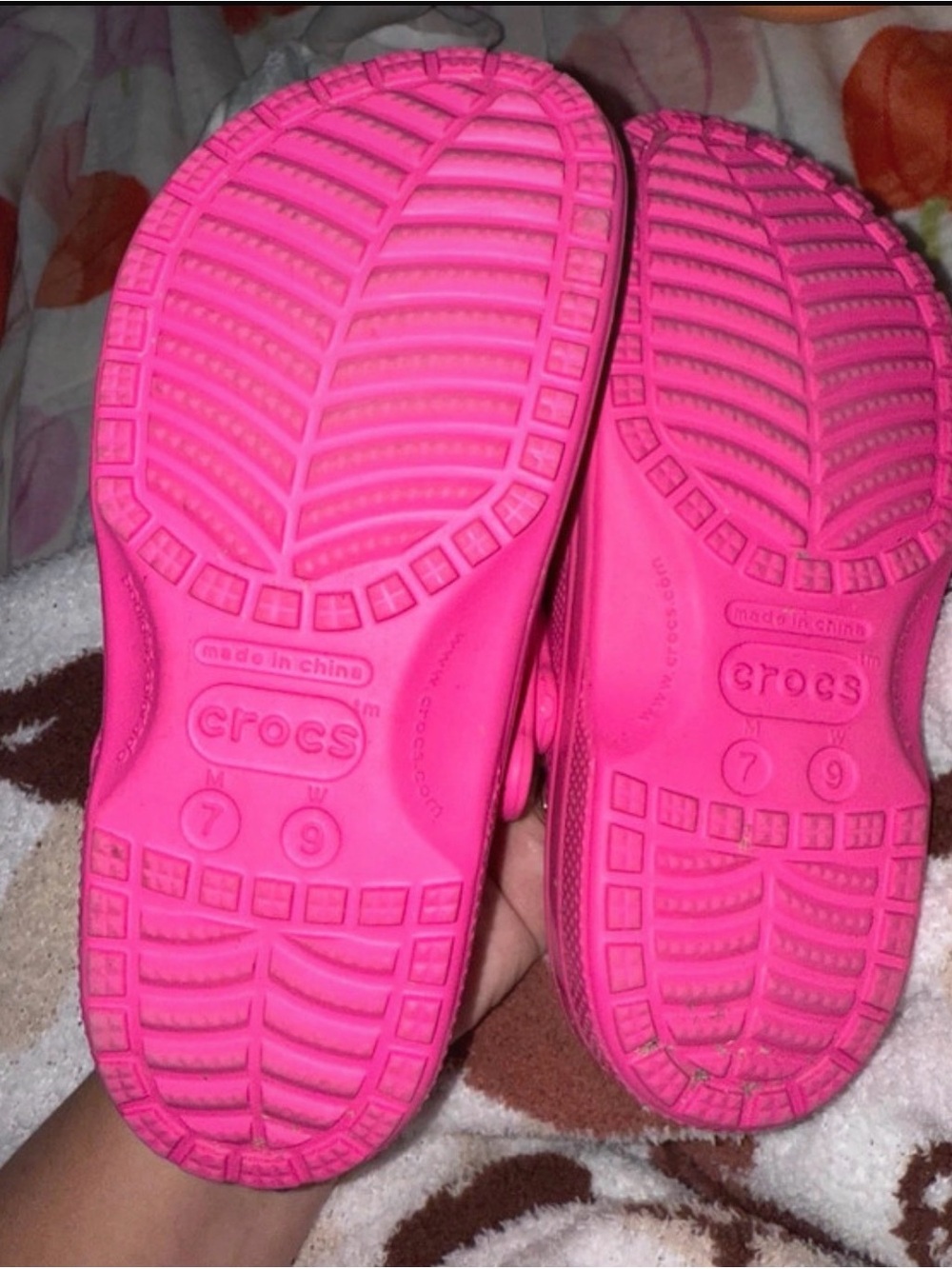 Pink crocs - Picture 4 of 5